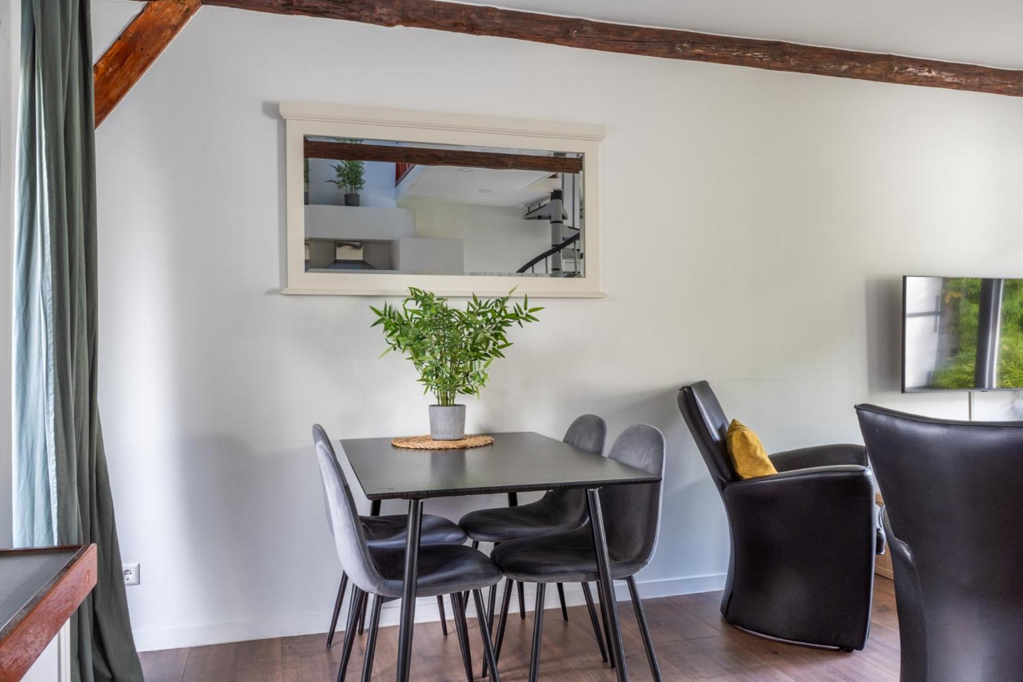 Gezellig Vakantiehuis In Wolphaartsdijk Bij Het Veerse Meer Luaran gambar